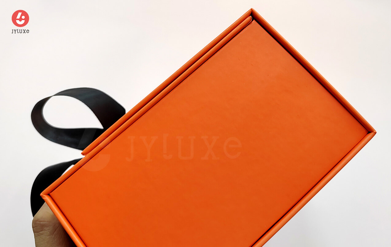 Boîtes Rigides Pliantes Personnalisées avec Ruban